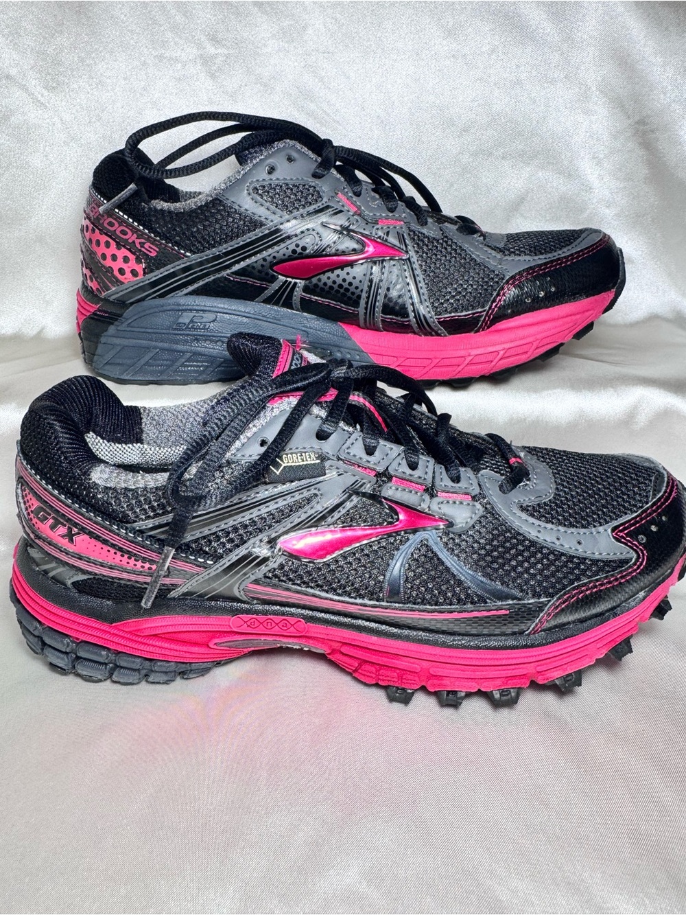 Brooks Adrenaline GTS 14 GTX Waterproof Black Pink Shoes 201421B408 Women Size